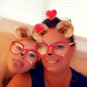 Meet your Posher, Deborah